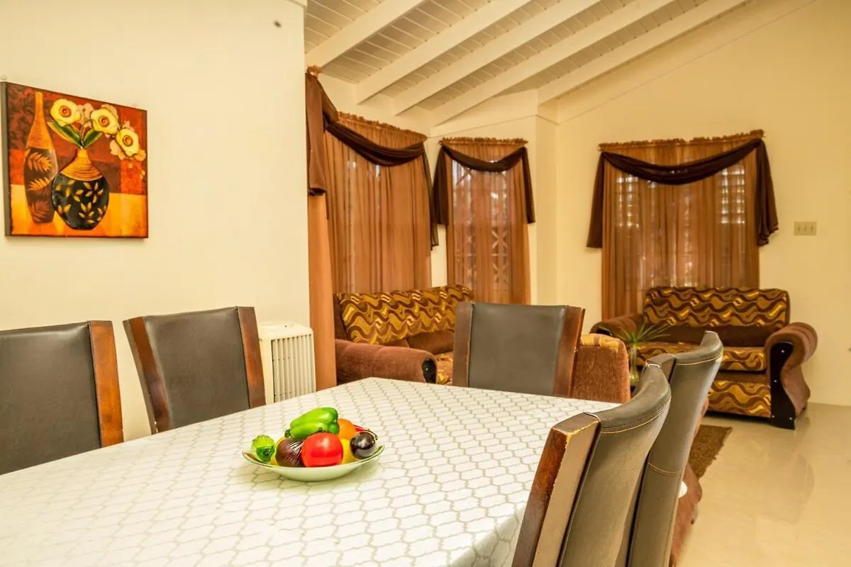 Elegant 2-Bedroom Villa At Drax Hall Resort - Ocho Rios Escape Holiday home