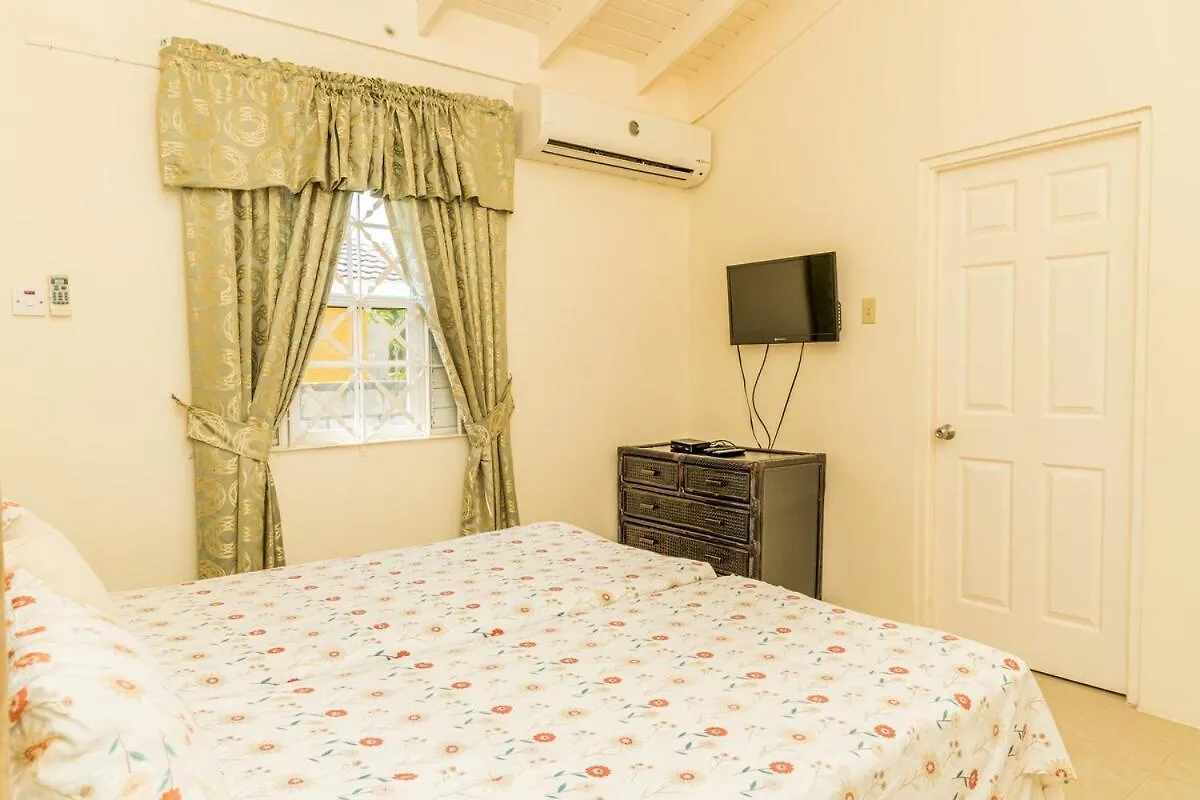 Elegant 2-Bedroom Villa At Drax Hall Resort - Ocho Rios Escape Holiday home
